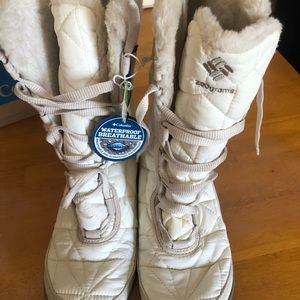 NWT Columbia Minx Mid II Waterproof Omni-Heat Boots White Cream 8